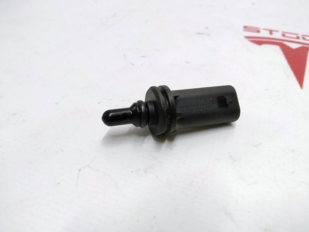 6 Tesla model 3 battery coolant temperature sensor 1087957-00-B